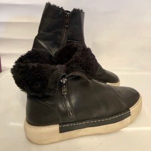 JSLIDE Faux Fur Booties (Barely worn)